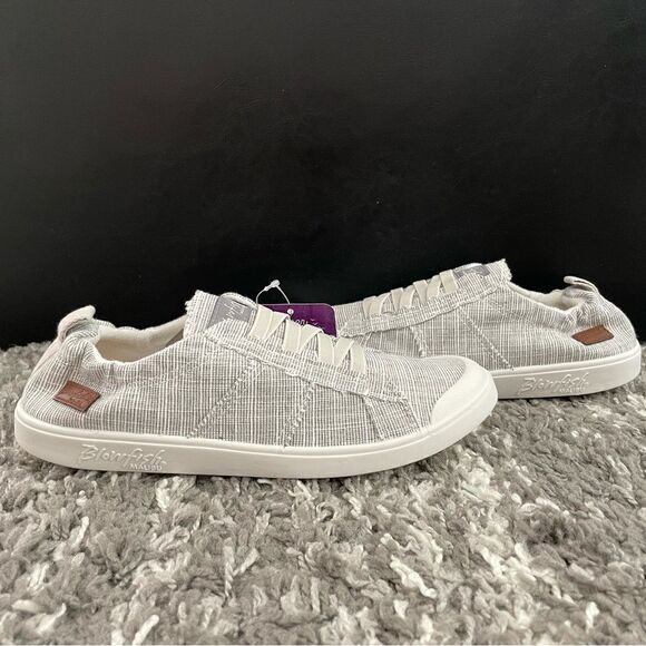 NIB Blowfish Vex Sneakers - Picture 4 of 11